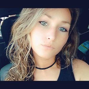 Meet your Posher, Aimee